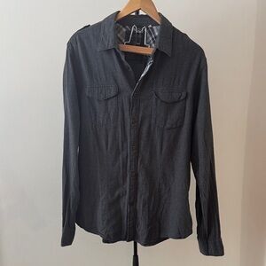 🌻Guess charcoal gray 100% cotton button down with design in the bacl-Size L